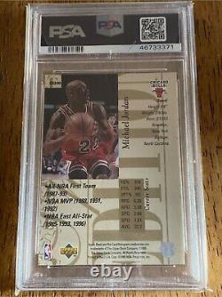 1995 Upper Deck Michael Jordan Special Edition Gold SE100. Chicago Bulls PSA 9