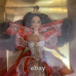 1997 Mattel Barbie Doll Happy Holidays Special Edition Brunette GOLD Edition