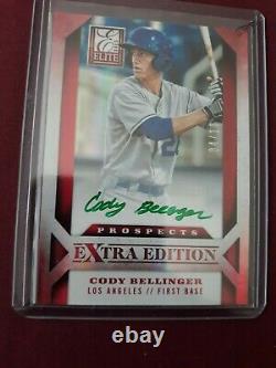2013 Elite Extra edition Cody bellinger rookie card auto no. 158