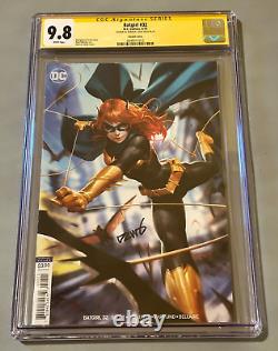 CGC 9.8 Signature Series Batgirl #32 2019 DC Comic Derek Chew Variant Cover