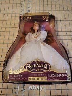 Disney Enchanted Princess Giselle Special Edition Doll (Read)