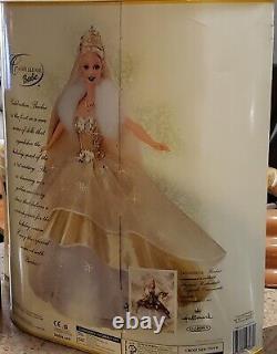 FACTORY SEALED HolidayCelebration Special Edition 2000 Barbie Doll # 28269 Mint