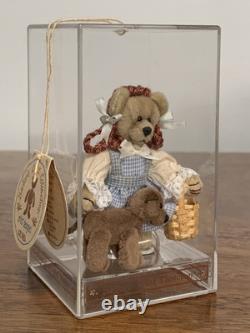 GUND Barton's Creek Wizard of Oz Bears in Acrylic Case COMPLETE SET of 7 RARE