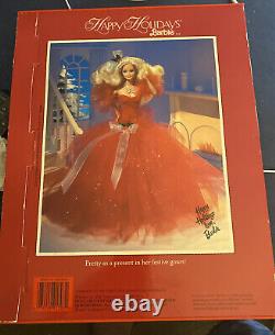 Happy Holidays Barbie Special Edition 1988 1st in Series Mattel Brand New NIB