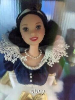 Holiday Princess Snow White And The Seven Dwarfs Special Edition Barbie