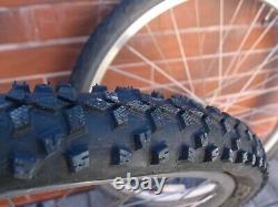 MTB wheels 26 in Matrix Single Track Comp Shimano STX Special Edition FH-MC30-CH