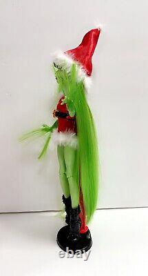 Monster High The Grinch Christmas Special Edition OOAK Custom Skullector Doll