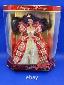 RARE 1997 Misprint Green Eyes Holiday Barbie Christmas Special Edition 17832