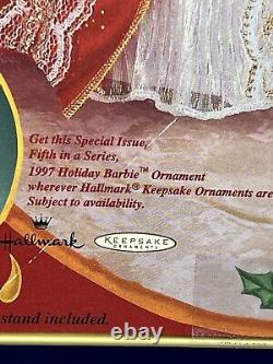 RARE 1997 Misprint Green Eyes Holiday Barbie Christmas Special Edition 17832