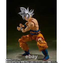 Sh figuarts son goku ultra instinct toyotarou edition figure & book set v-jump