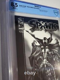 Spawn #1 Black & White Special Edition White Pages CBCS 8.5. Rare