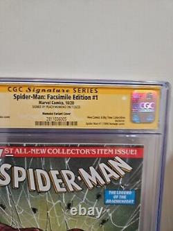 Spider-Man #1 Facsimile Peach Momoko Variant CGC S 9.8 Signed Signature Series