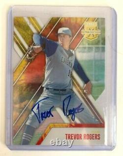 VERY RARE 2017 Panini Elite Extra Edition TIE DIE #1/5 AUTO Rookie TREVOR ROGERS