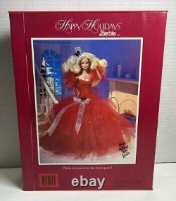 Vintage 1988 Happy Holidays Special Edition Barbie Doll Mattel #1703 NEW