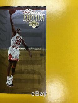 1995-1996 Upper Deck Special Edition Gold # Se100 Michael Jordan Near Mint-mint