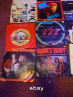 45 disques 45 tours POP/ROCK des années 70 et 80 avec pochettes illustrées VG VG+