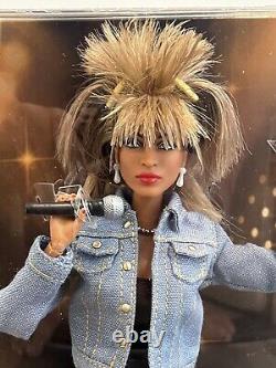 Poupée Barbie Signature Music Series Tina Turner la plus chère sur Internet