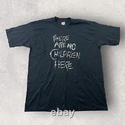 T-shirt vintage noir pour hommes XL des années 90, style streetwear américain, 'There Are No Children Here' de FOTL