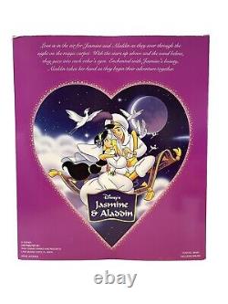 Vintage Disney Store Jasmine Et Aladdin Édition Spéciale Poupées De Mariage Rare