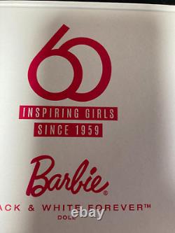 poupeé Barbie Signature NOIRE ET BLANCHE À JAMAIS 2018 - Édition limitée - NEUVE